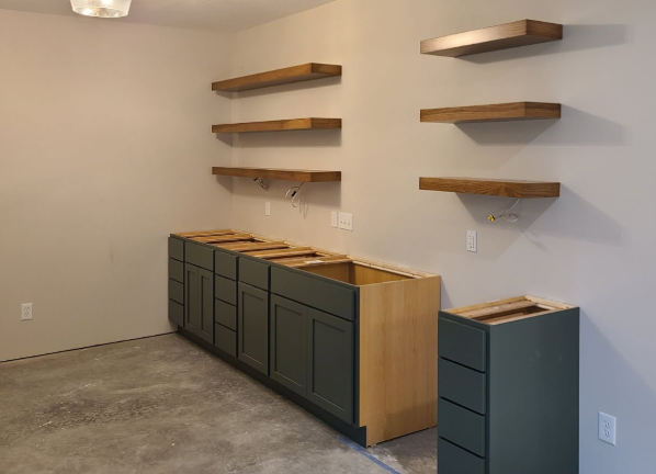 Hudson Bar Installation